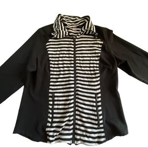 Chicos’s Zenergy Jacket (M) Black and White Stripes